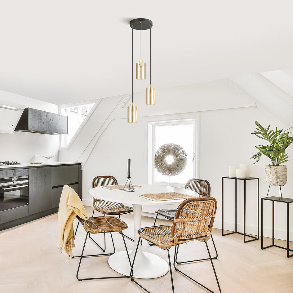 Moderne mattschwarze und sandgoldene Pendelleuchte mit amber Glas, 3-flammig - Arlington