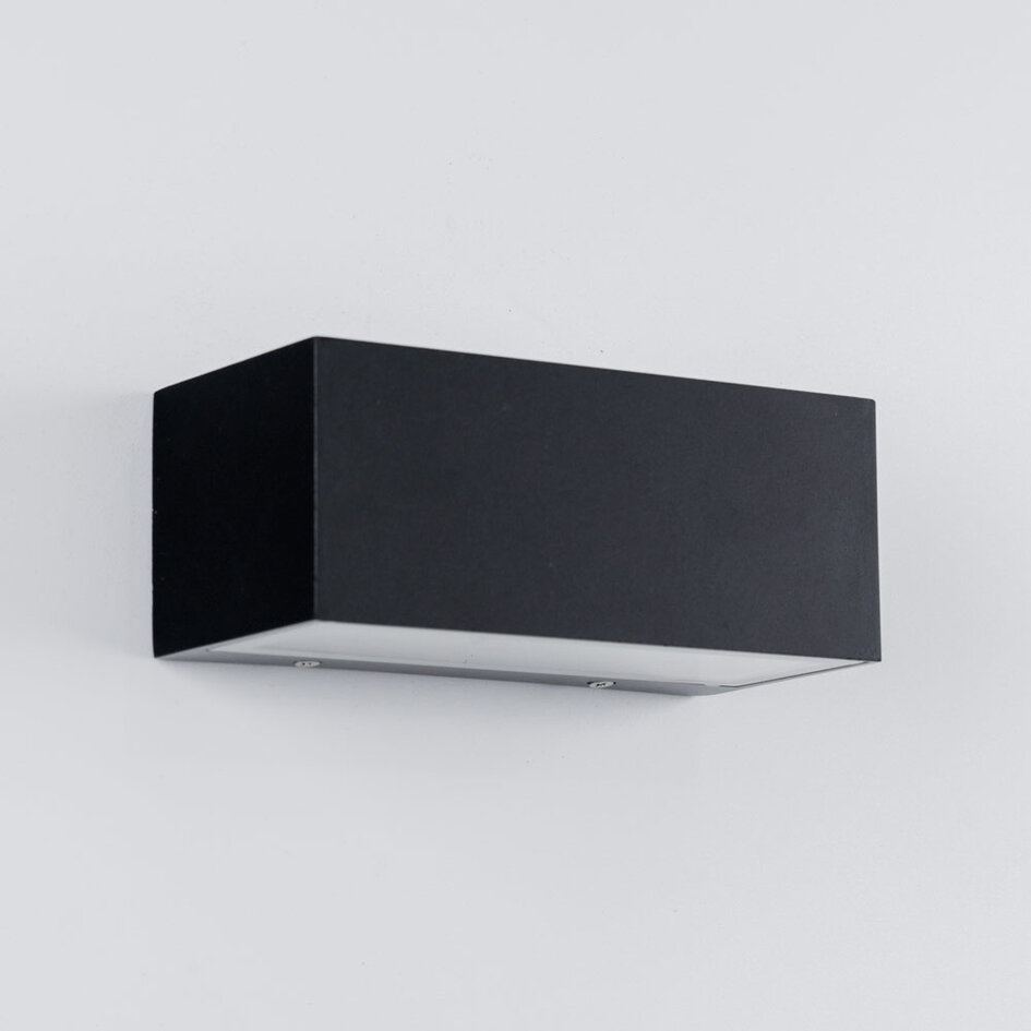 Moderne Außenwandleuchte  - Kai