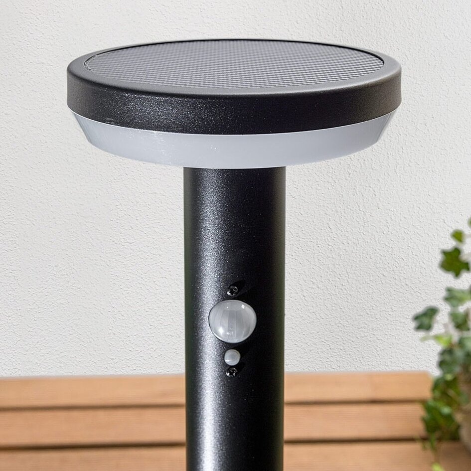 Solar-Sockelleuchte mit Sensor - Glare