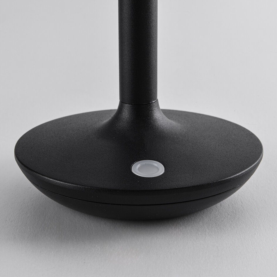 Set aus 3 kabellosen Tischlampen mit einstellbarer Lichtfarbe und Ladestation – Charge