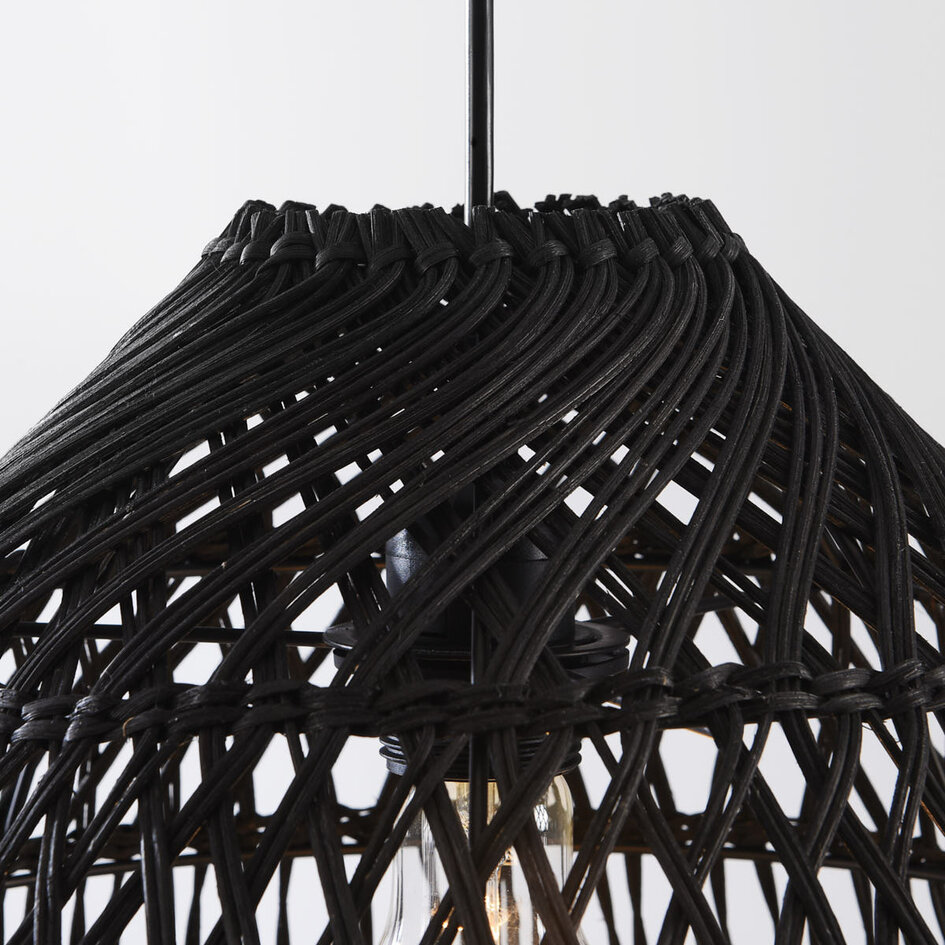 Schwarze Rattan-Pendelleuchte - Hinra