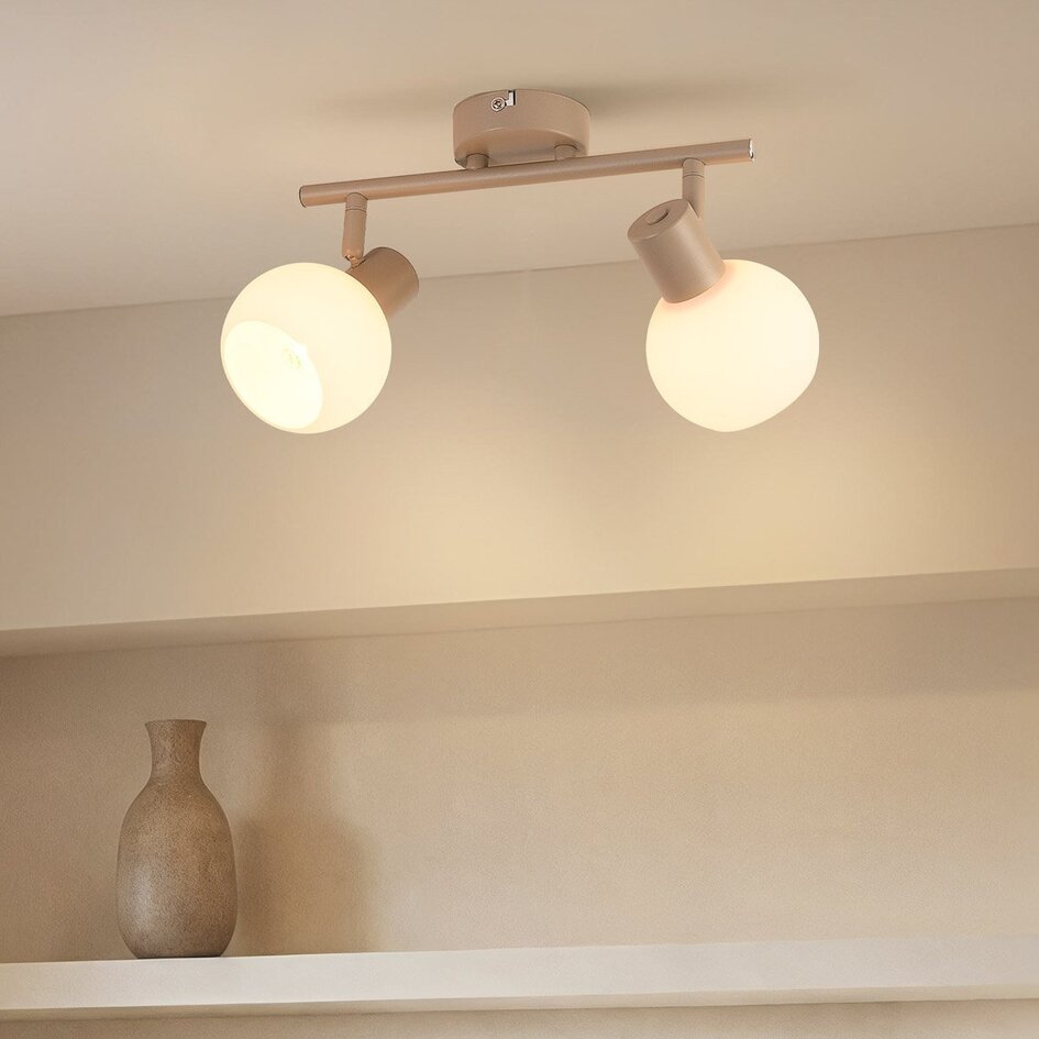 Drehbare Deckenleuchte Phiene mit zwei milchweißen Glaskappen – beige