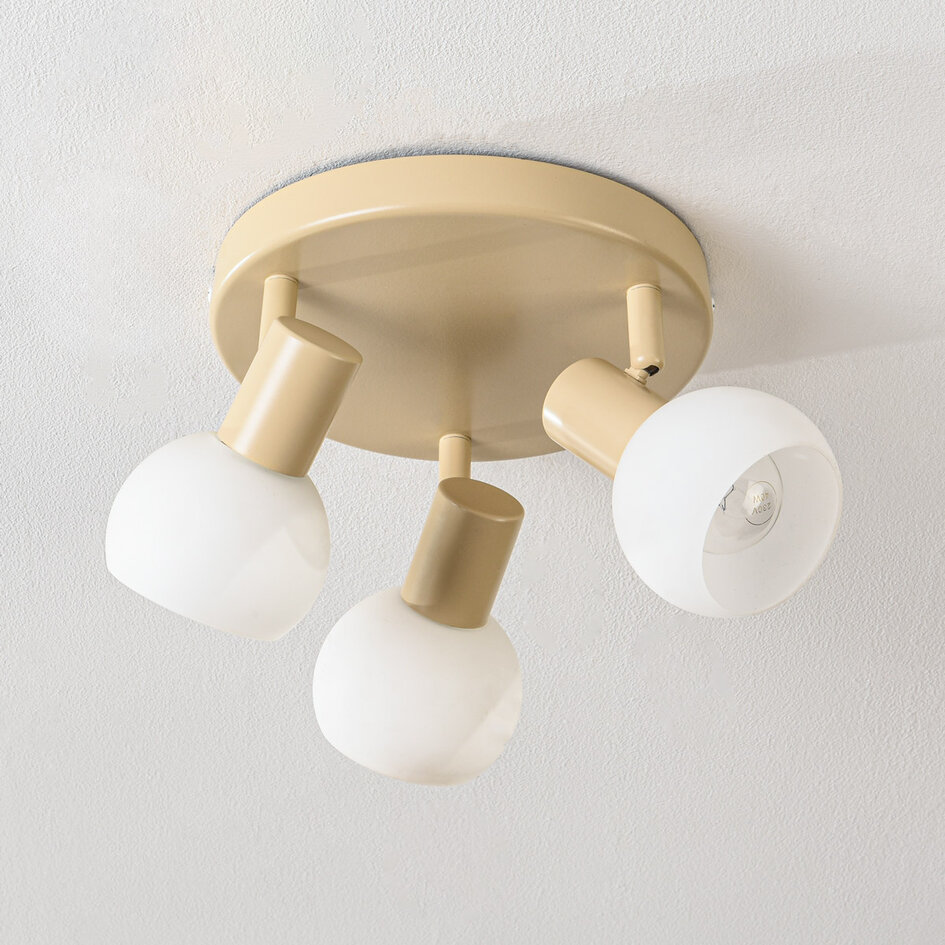 3-flammige Deckenleuchte Orlando – beige mit milchweißem Glas