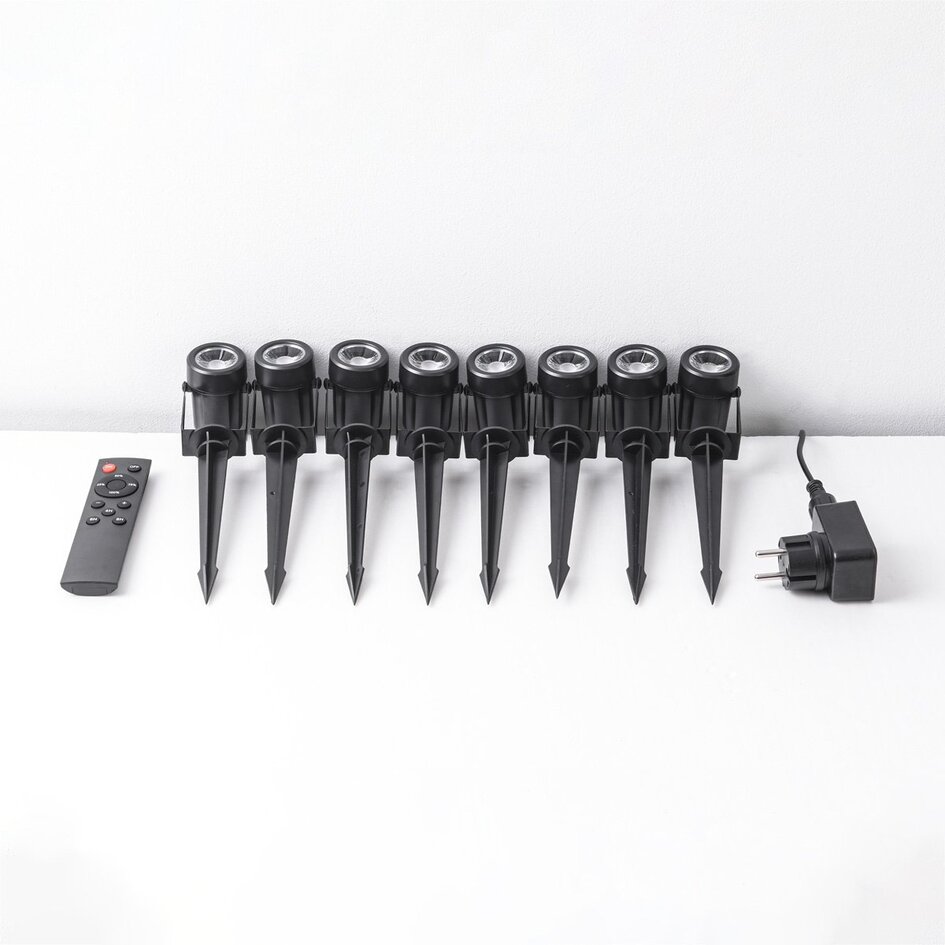 Set mit 8 schwenkbaren Gartenstrahlern mit Fernbedienung – schwarz