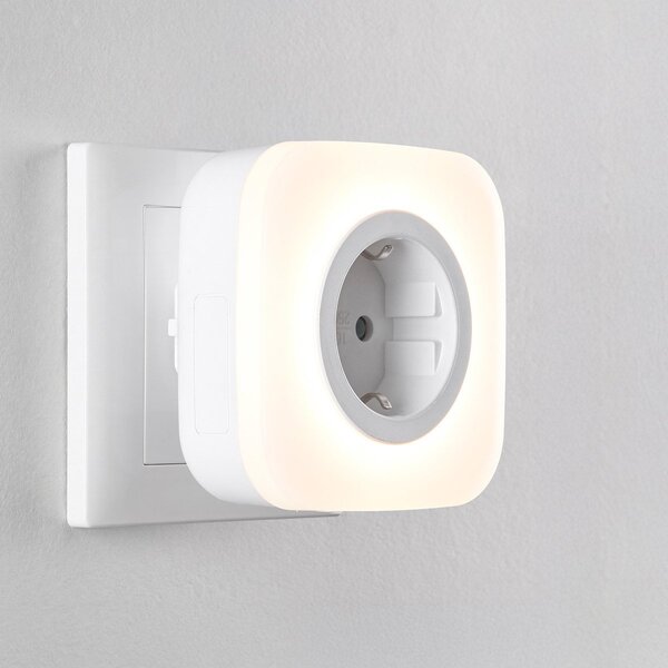Kompakte Nachtlampe mit Steckdose und Lichtsensor – 2-in-1-Steckdosenlampe