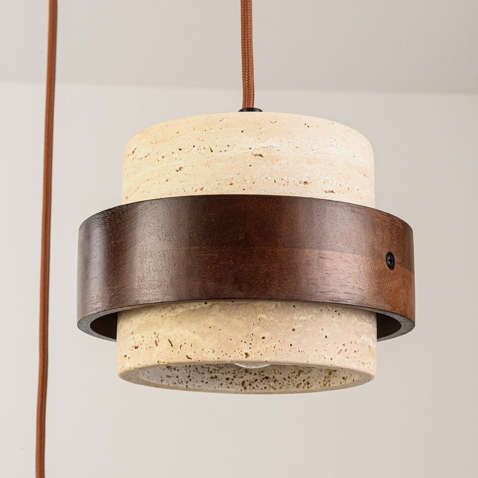 Design-Hängelampe Travé aus Travertin (Naturstein) und Holz, 3-flammig