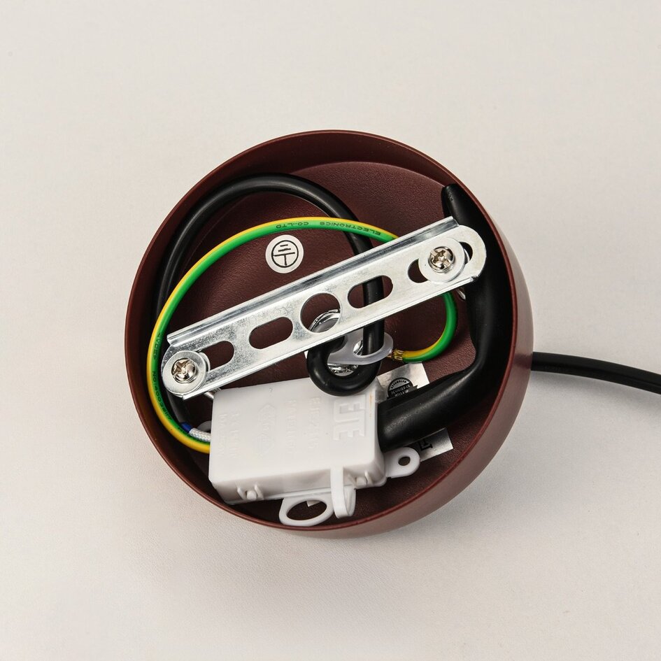 Hängelampe Viro aus rotem Metall – Ø38 cm