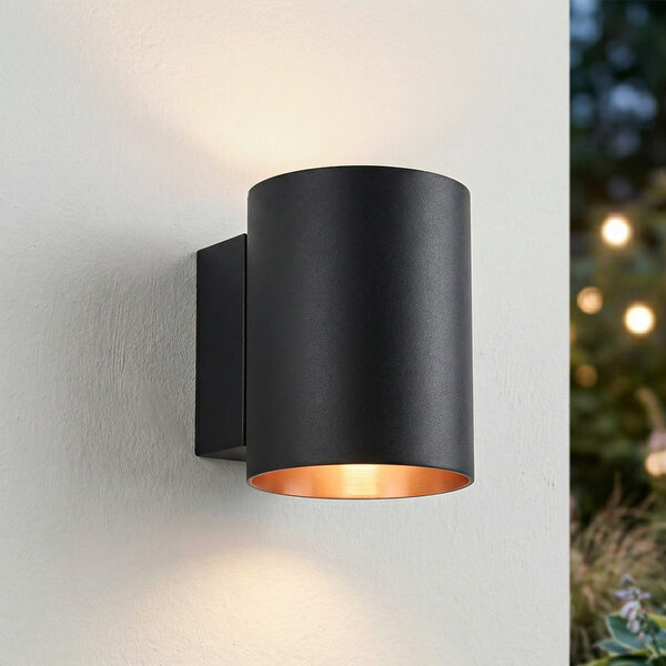 Moderne Wandleuchte schwarz mit goldenem Interieur - Jen