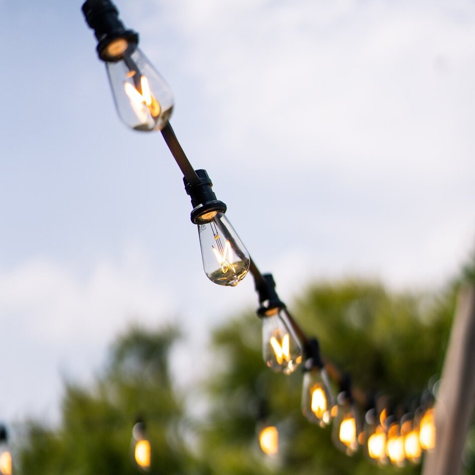 Illu-Lichterkette mit 3,5W Filament-Lampen Ø60: Option dimmbar