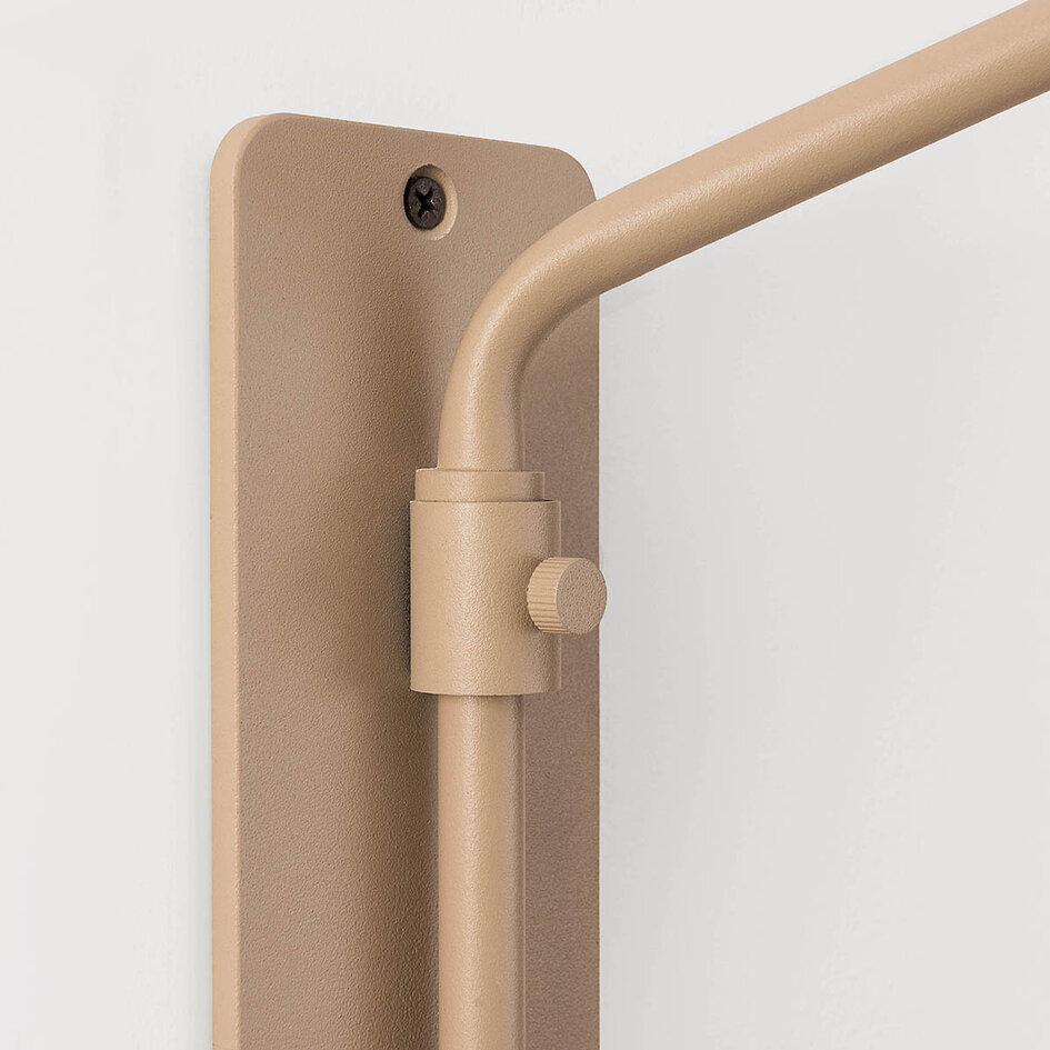 Wandleuchte Virello in Sandbeige mit verstellbarem Arm und Schirm