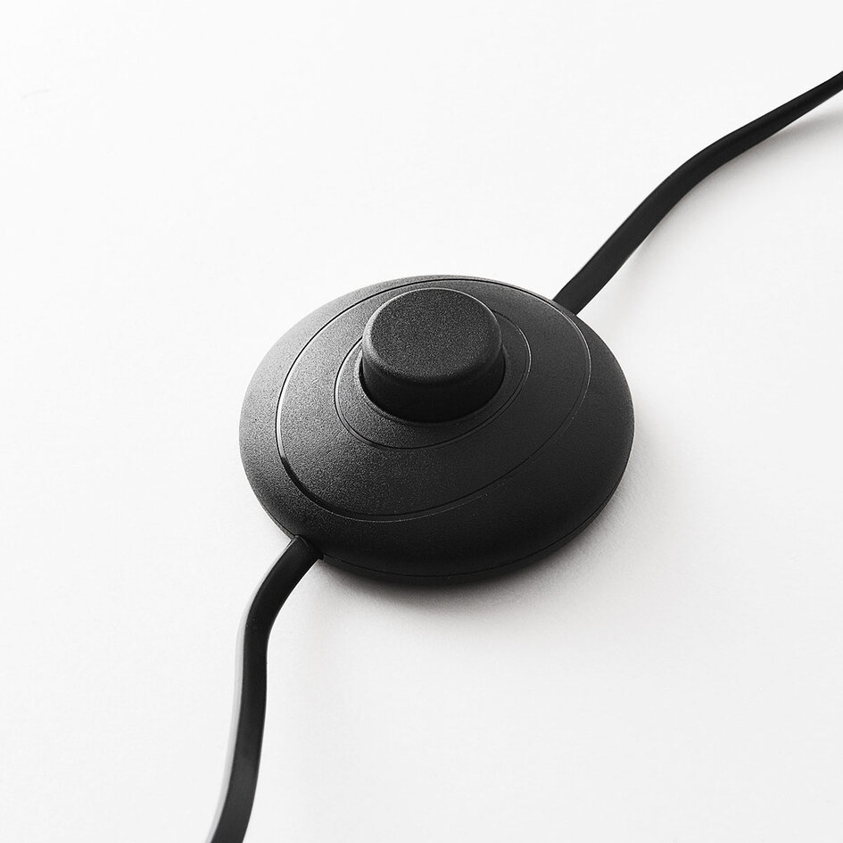 Stehleuchte Narae taupe mit verstellbarem Arm und Leinenschirm