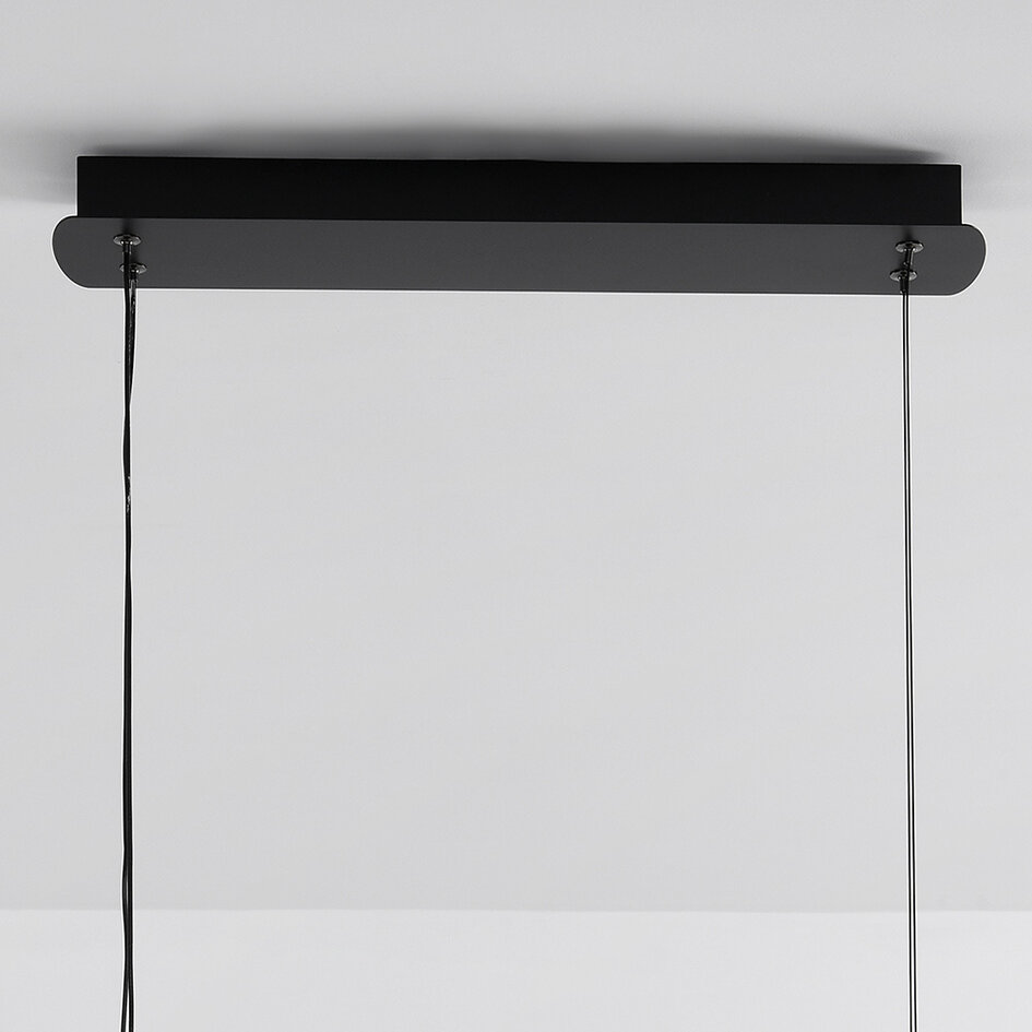 Design-Pendelleuchte Arche mit 3-stufig dimmbaren LEDs - schwarz