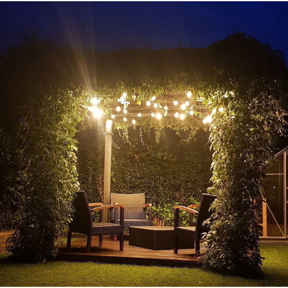 Lichterkette für außen mit warmweißen LED-Lampen 0,7 Watt
