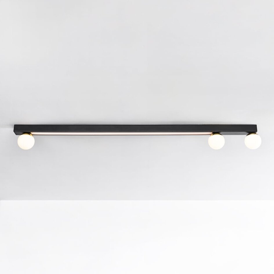 Deckenleuchte Xander mit integrierter LED - Schwarz und Milchweiß