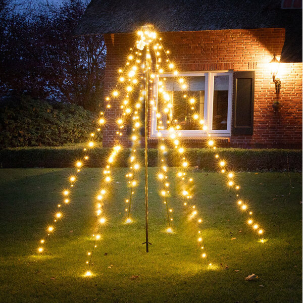 Weihnachtsbaum für Außen mit Fahnenmast