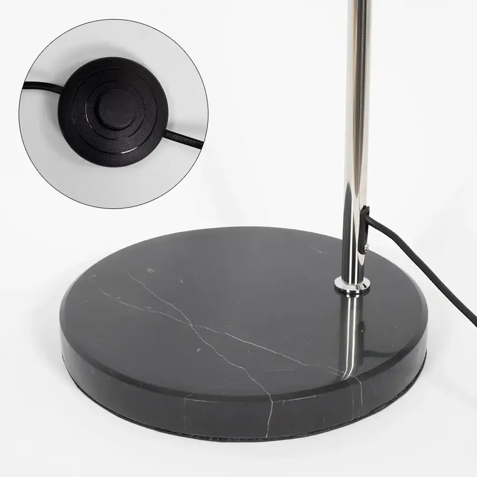 Gebogene Stehlampe Bowie in Chrom mit schwarzem Marmor