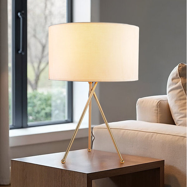 Dreibeinige Tischleuchte Susan