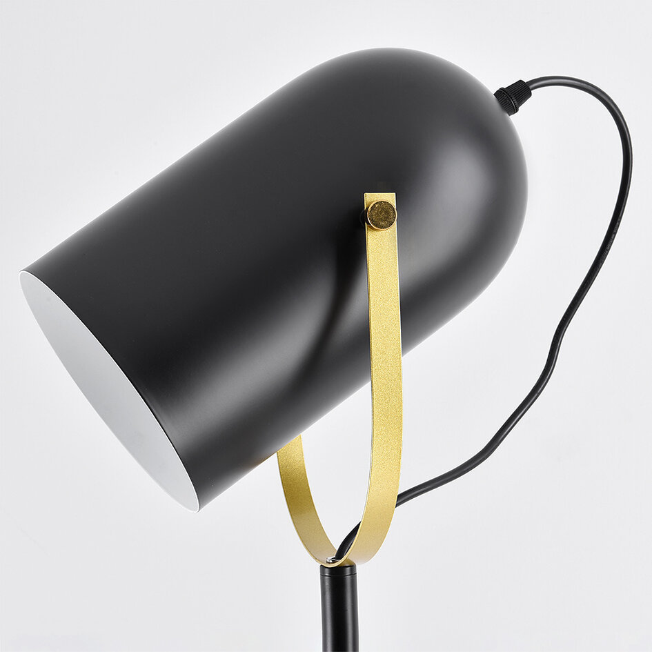 Industrial-Stehlampe Oslo in schwarzem glänzendem Metall