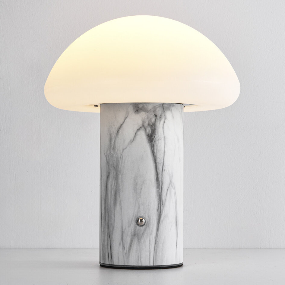 Moderne Pilzleuchte Vesta mit Touch-Dimmer und einstellbarer Farbtemperatur - wiederaufladbare Tischleuchte