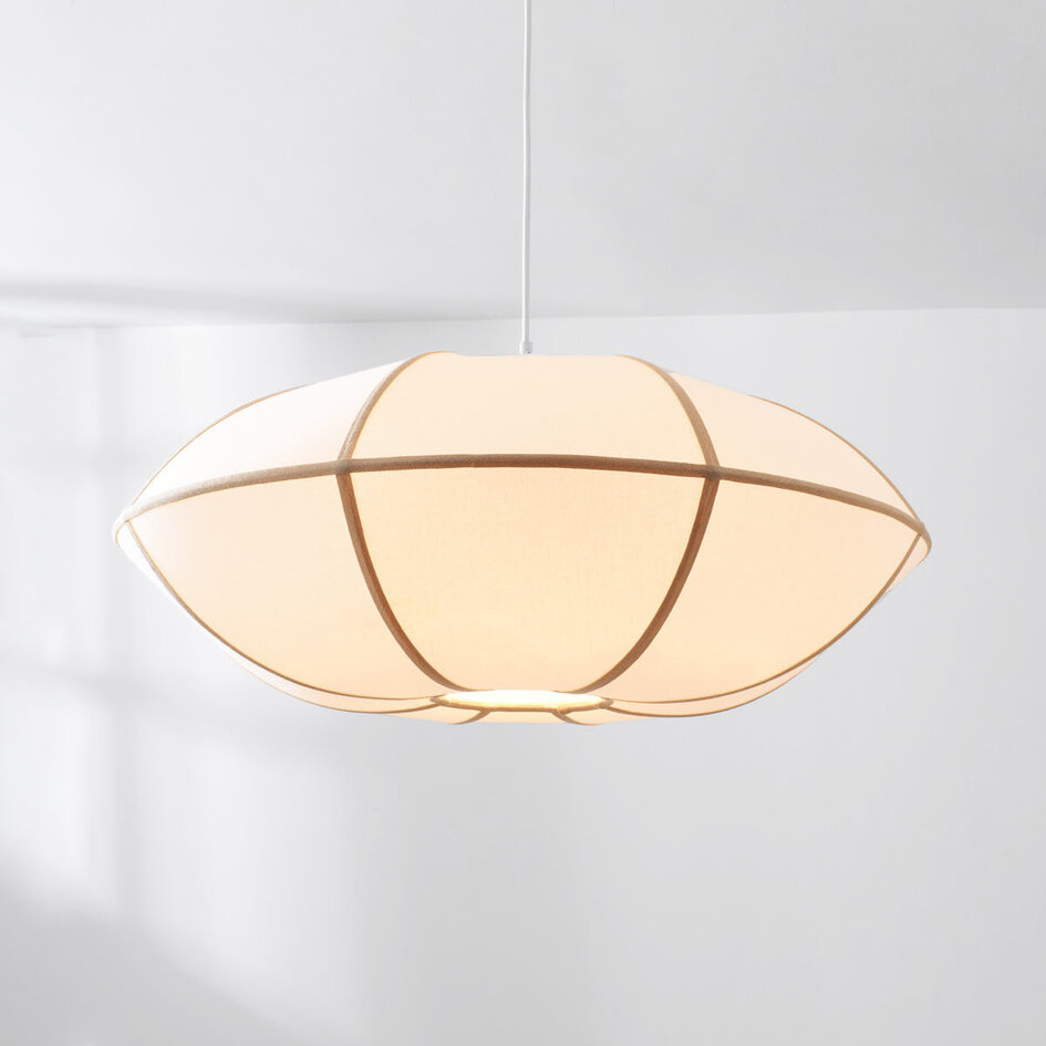 Moderne Pendelleuchte Ovala mit beigem Leinenschirm und braunen Akzenten Ø70 cm