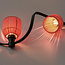 Rote Lampenschirme in Rattan-Optik für Illu-Lichterketten