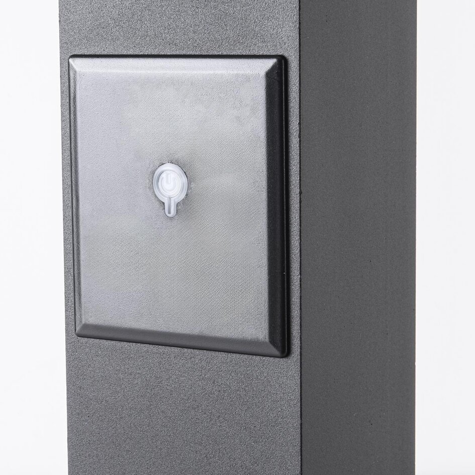 Smart Stehleuchte für den Außenbereich mit Steckdose und Tuya-App Ute – schwarz, mit Diffusor und 2 Steckdosen