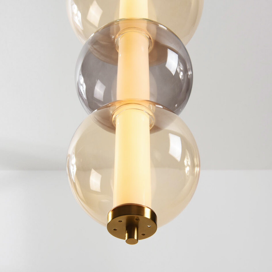 Design-Hängelampe Movar mit LED und farbigen Glaskugeln – triac-dimmbar