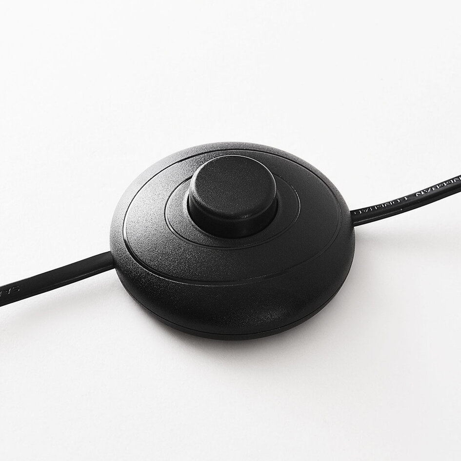 Design Stehleuchte Mura olivgrün aus Metall