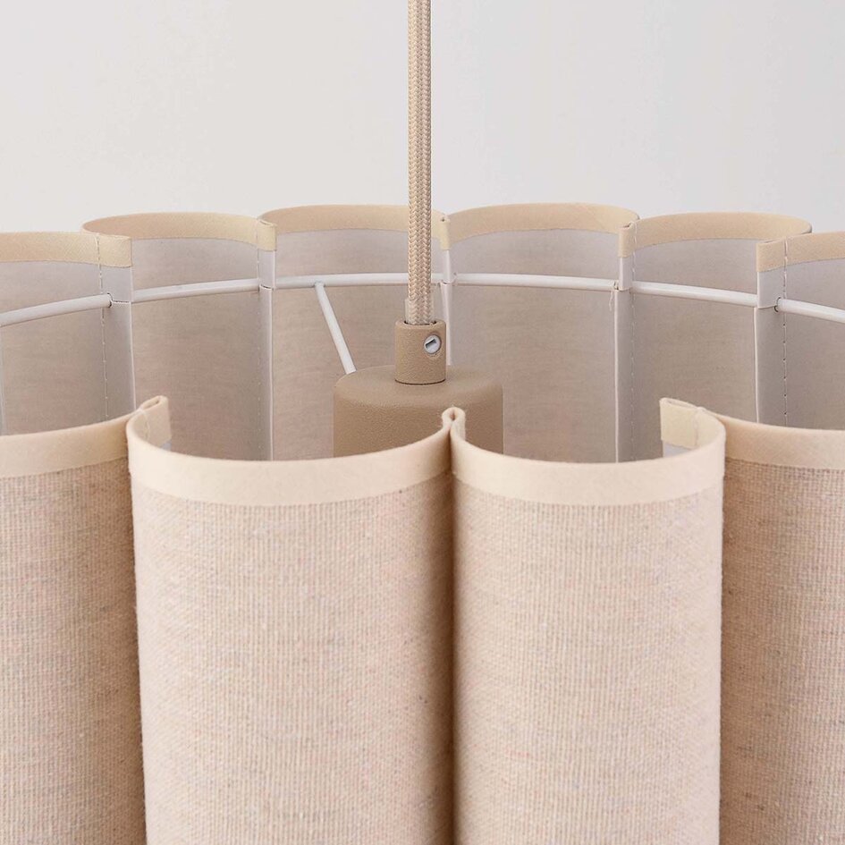 Pendelleuchte Celine - plissierter Leinenschirm in Beige