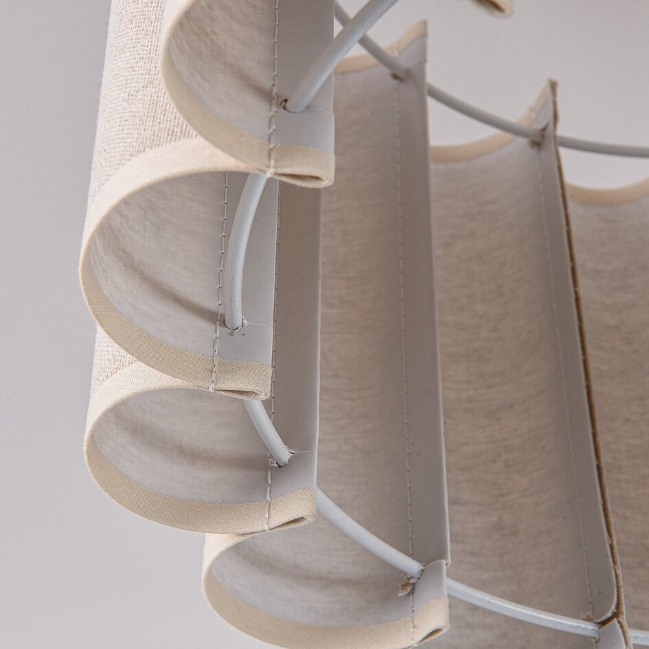 Deckenleuchte Celie mit plissiertem Leinenschirm in Beige