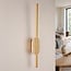 Wandlampe Lima mit integrierter LED und Travertin (Naturstein) in Gold