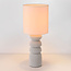 Tischlampe Kiyra - weißes Keramik mit Stoffschirm in Beige