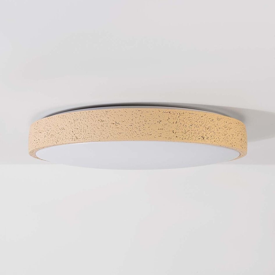 Moderne Deckenleuchte Arvid mit beigefarbenem Steineffekt, 3-stufig dimmbar Ø40 cm