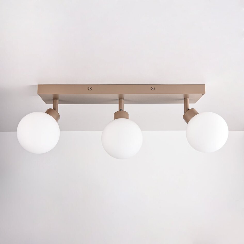 Deckenleuchte Vano mit 3 drehbaren Lichtpunkten - Sandbeige mit milchweißem Glas