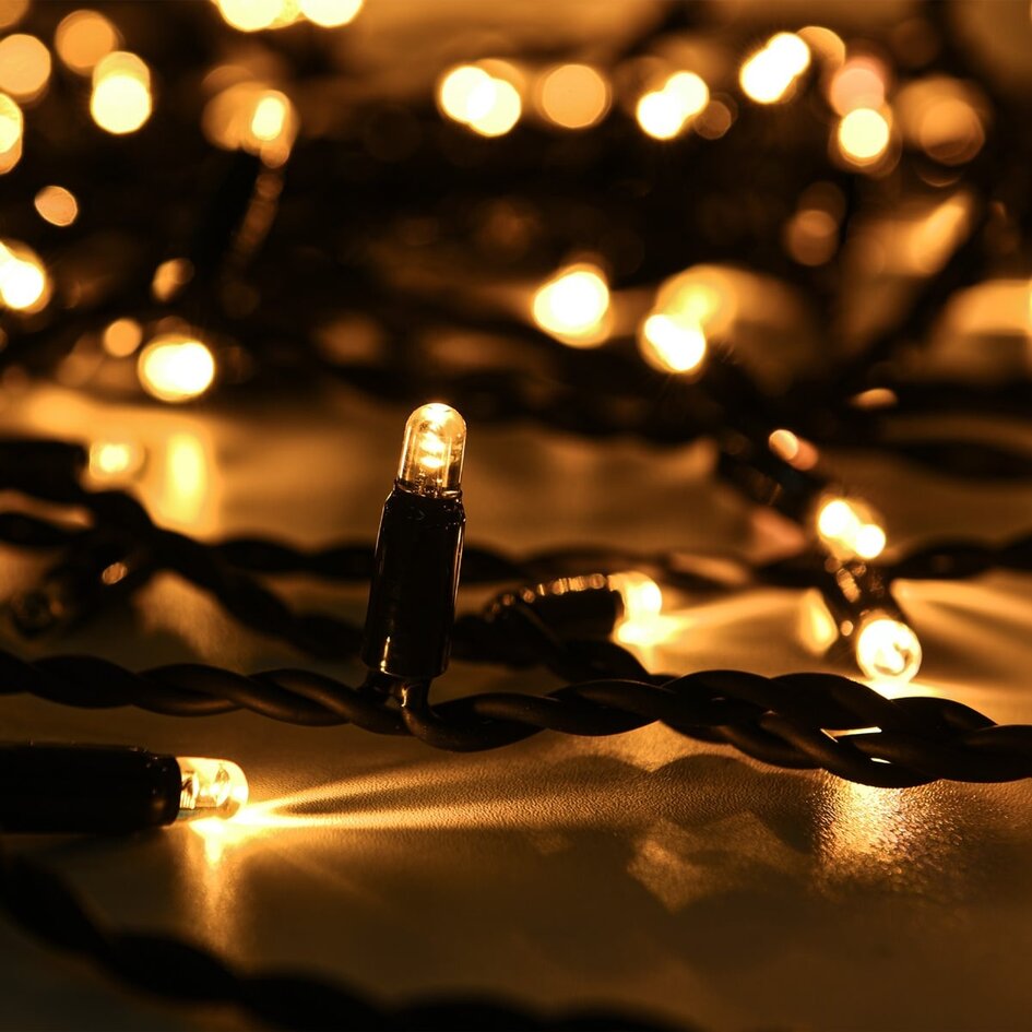 Lichtvorhang erweiterbar schwarz | ab 2 Meter | 300 LEDs | 2200K extra warmweiß mit Funkeln | Gummi