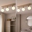 Deckenlampe Vano mit 3 drehbaren Lichtpunkten in Sandbeige mit milchweißem Glas