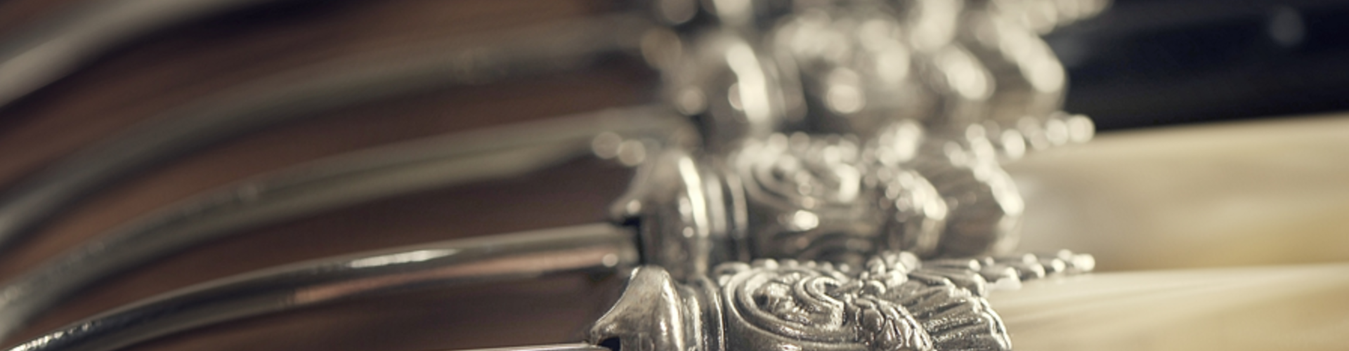 ¿Quieres regalar cubiertos? Vales regalo de EME Napoleon