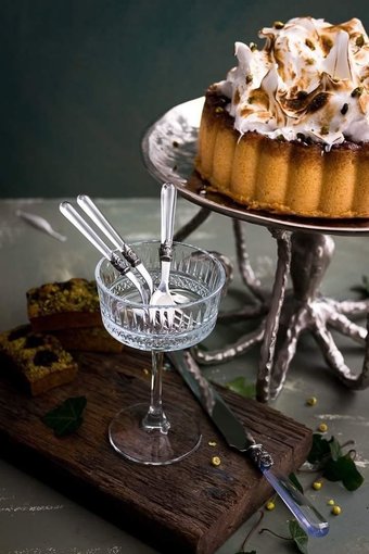 Bestek als huwelijkscadeau of voor het huwelijksfeest Bestek als huwelijkscadeau of voor het huwelijksfeest