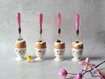 Celebrate Easter in style with a beautifully set table Celebrate Easter in style with a beautifully set table