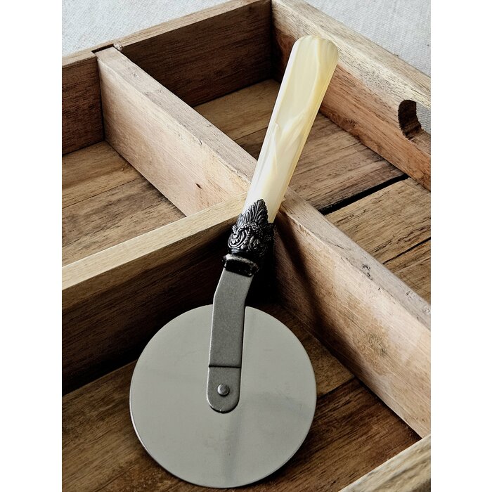 Pizza Cutter, with Ivory handle (mother-of-pearl)