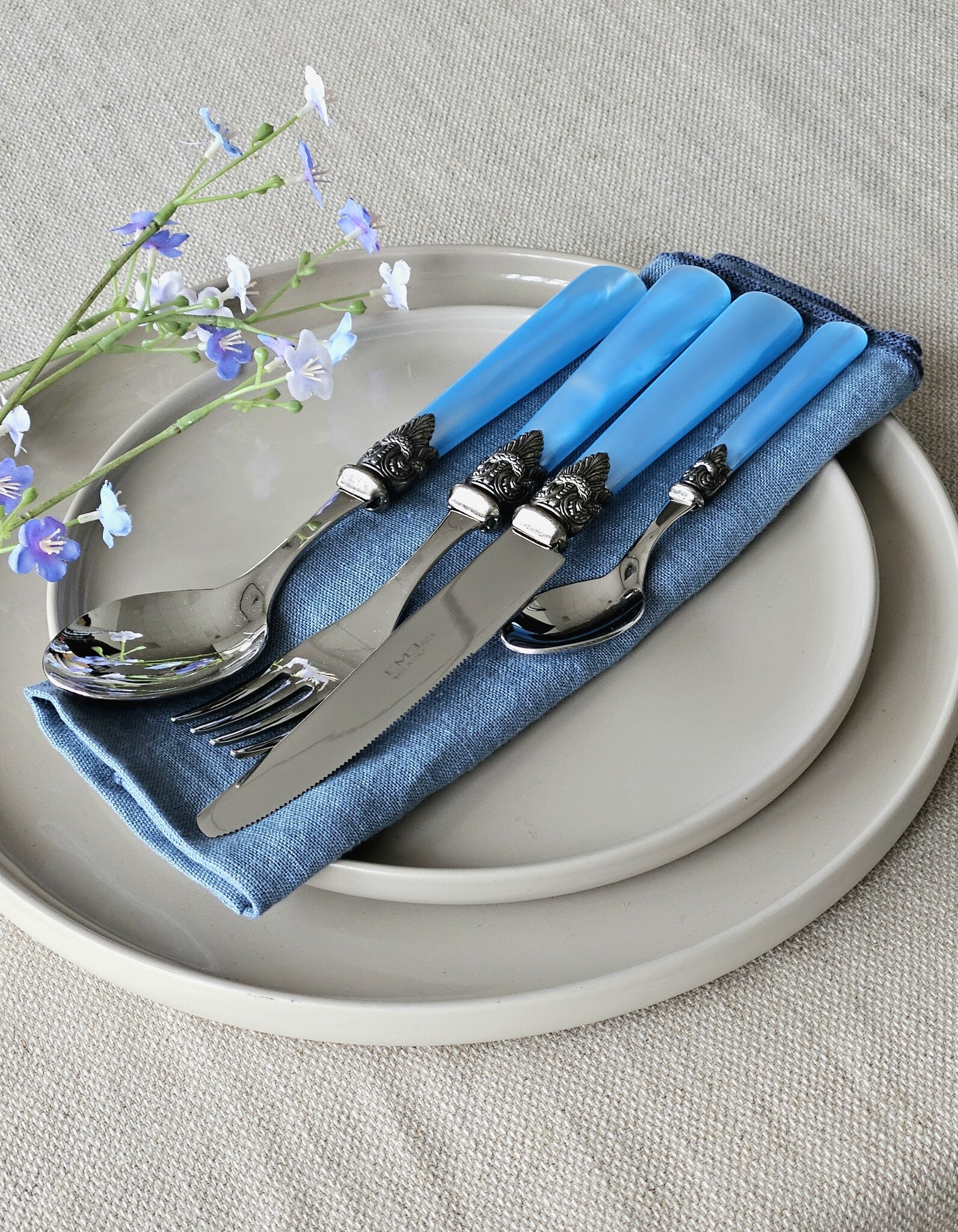 Besteckset, Hellblau (perlmuttglanz), Abendessen