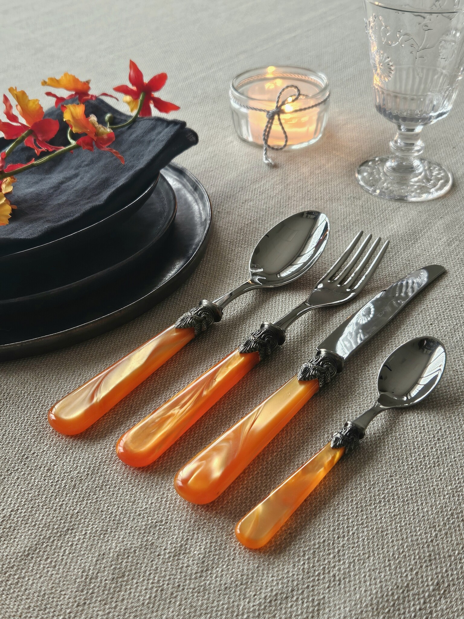 Service de Couverts, Orange (nacré), Dîner