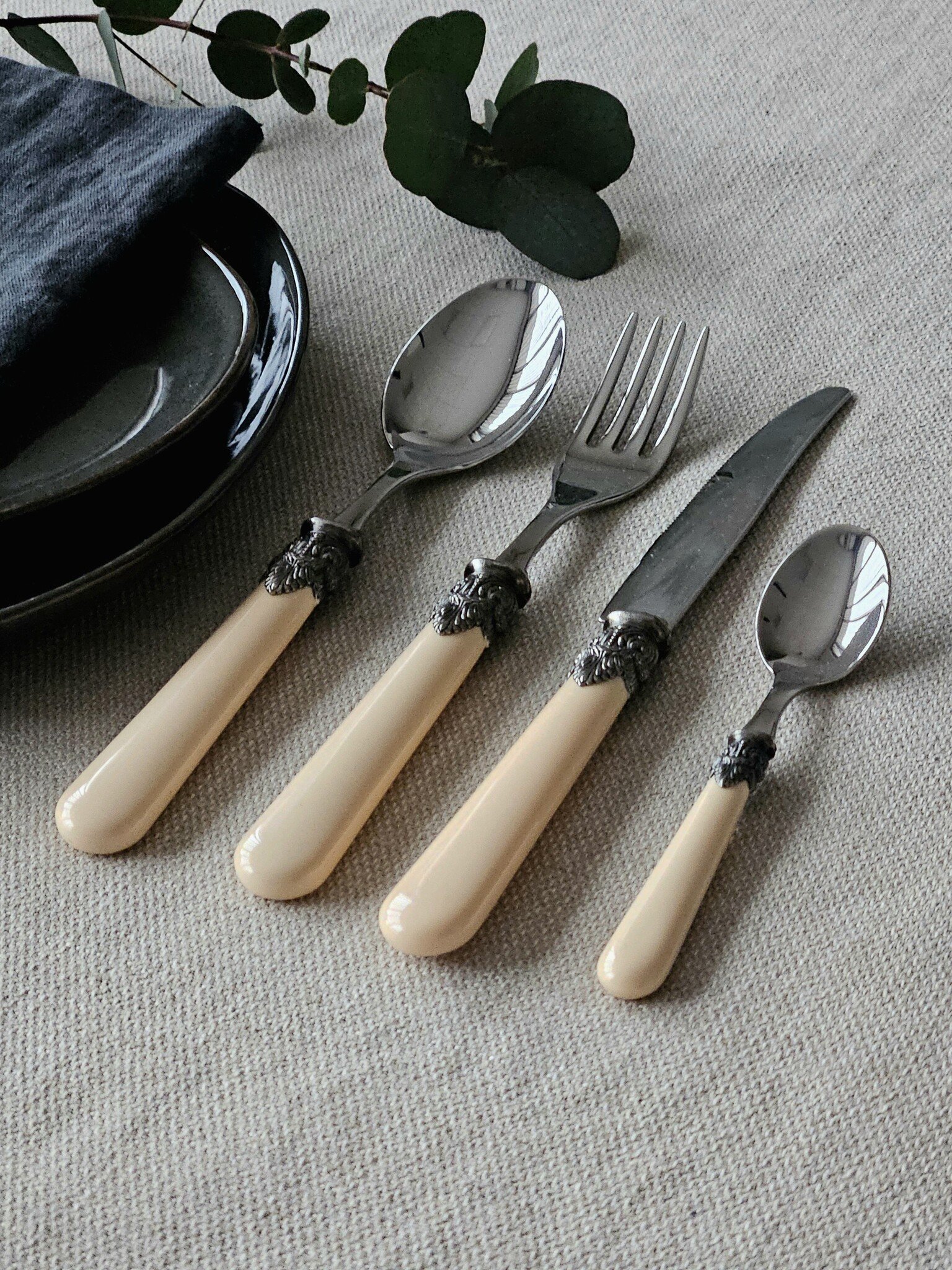 Bestekset Ivoor, (mat), voor het diner, EME Napoleon