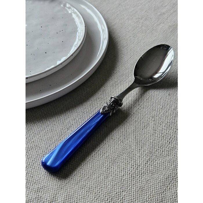 Cuchara, Azul (nácar), Cena