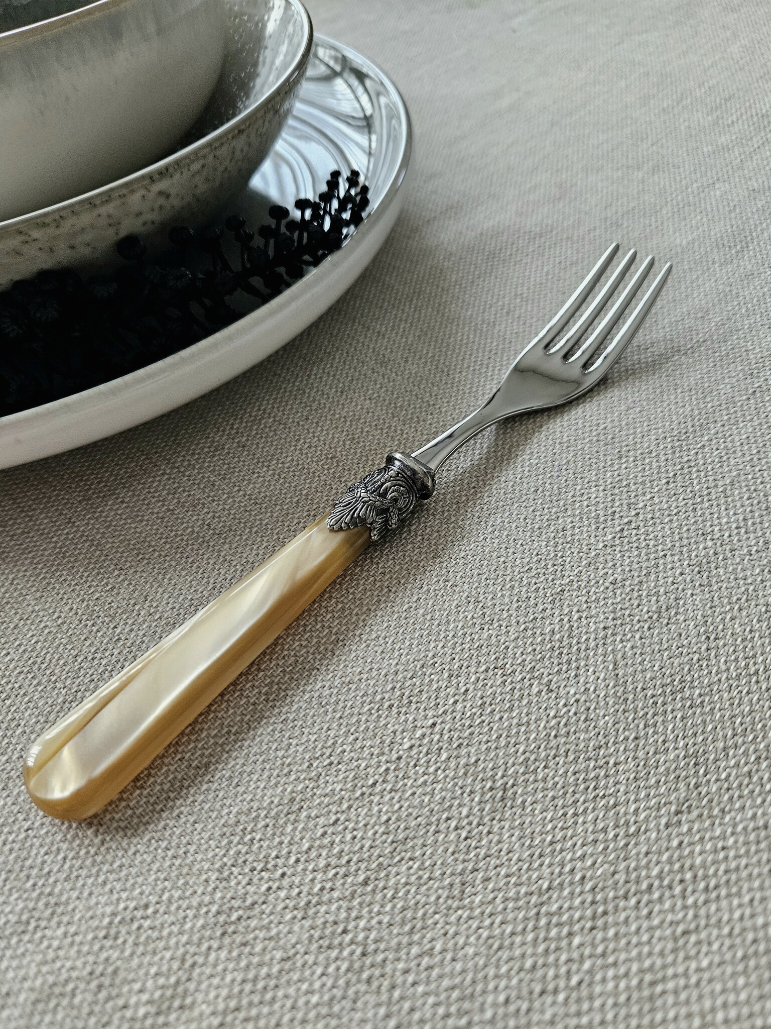 Fork, Honey Gold (mother-of-pearl), Dinner