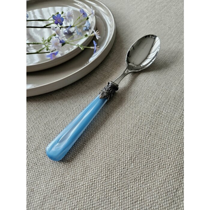 Cuchara, Azul Claro (nácar), Cena