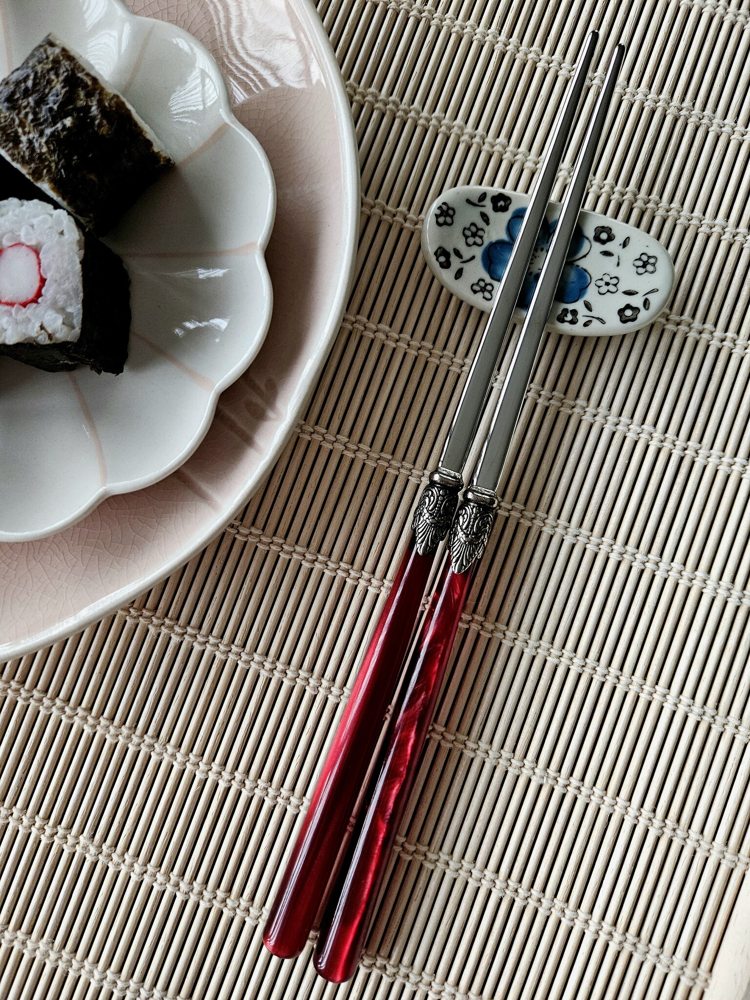 Chopsticks, Red (mother-of-pearl sheen)
