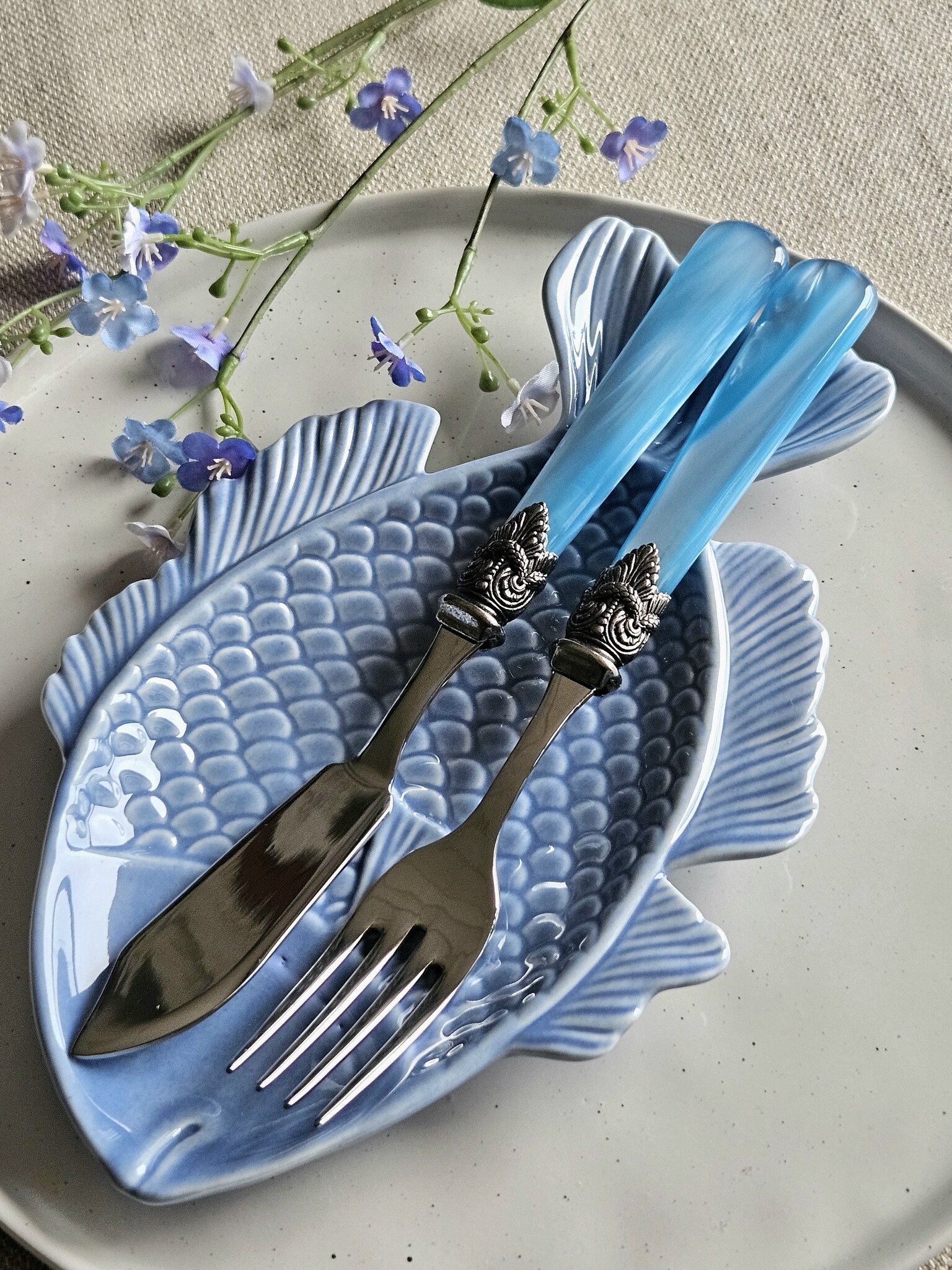 Cutlery Set, Light Blue (mother-of-pearl sheen), for Fish - NOW 1 + 1 FREE