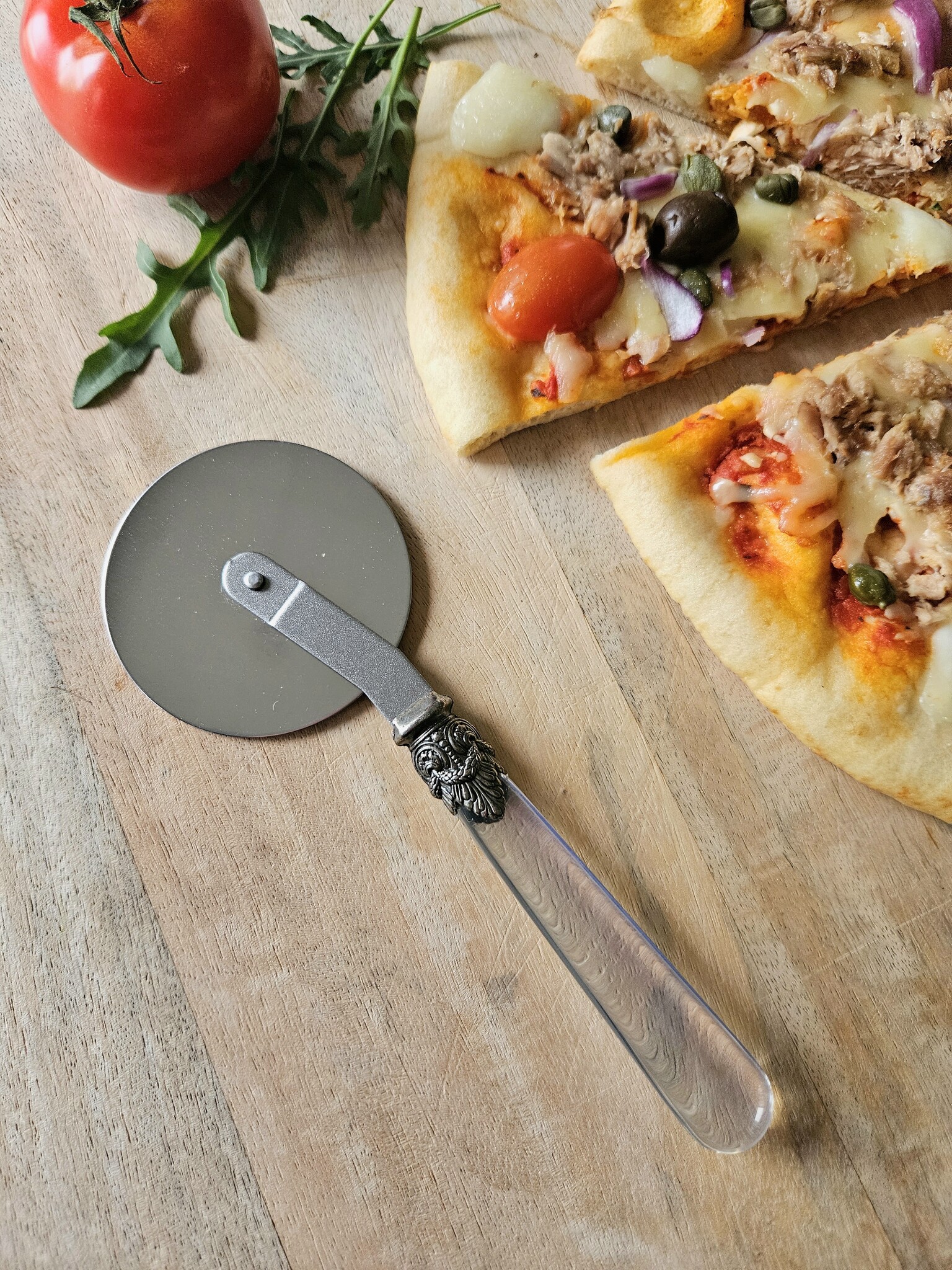 Pizza Cutter, with Transparent handle