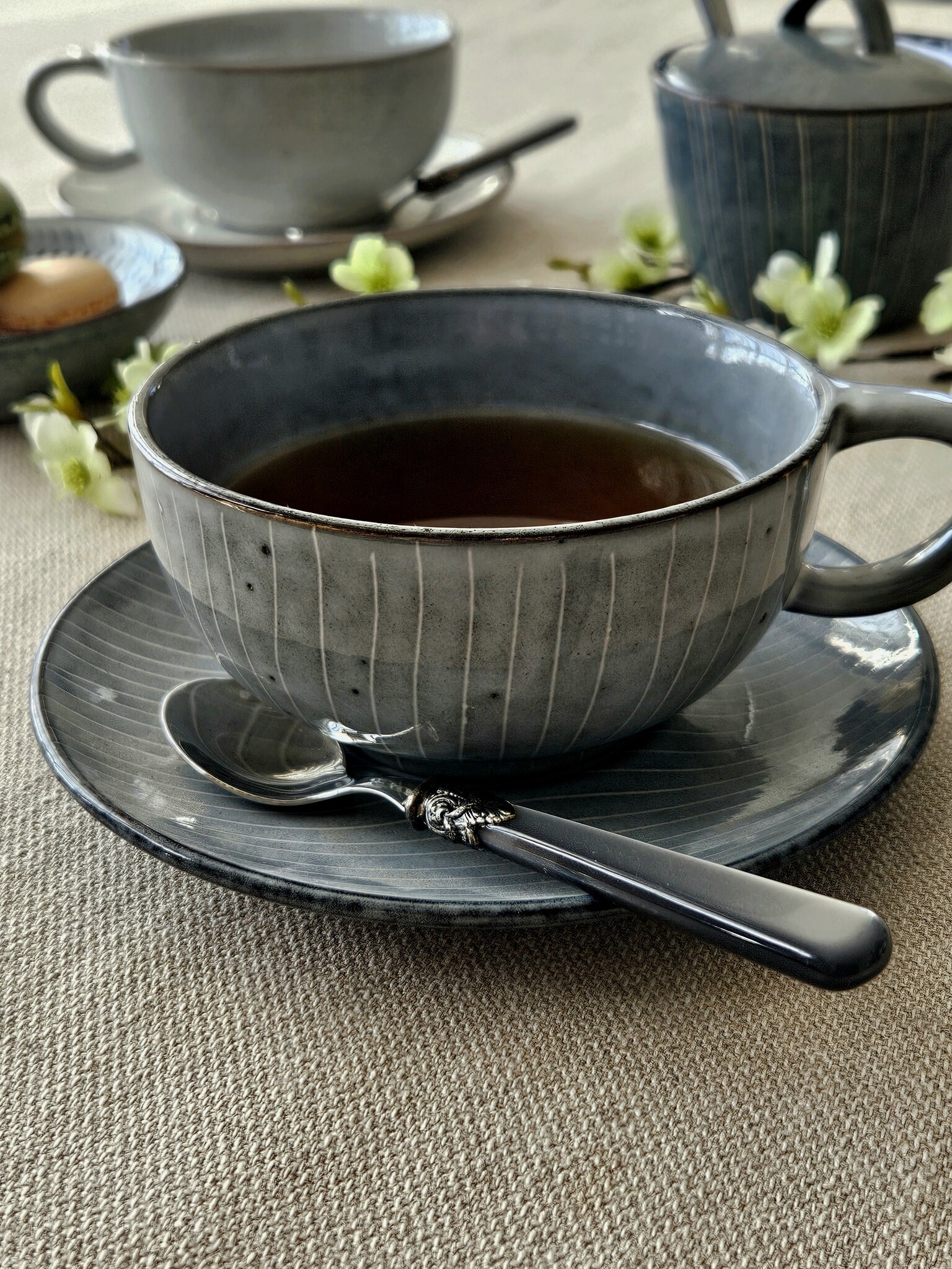 Cucharilla de té, pequeña, con mango Gris (brillo nácar)